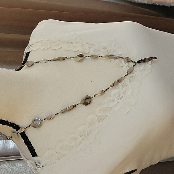 Handmade Acrylic Glass Seed Beaded Necklace - Picture 2 of 8